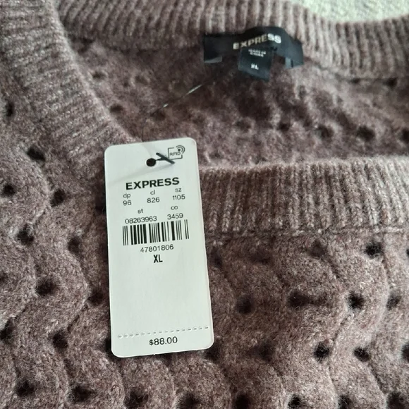 NEW!! Express Crew Neck Textured Crop Sweater in Purple XL - Picture 3 of 5